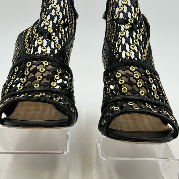 Vince Camuto 4” Black and Gold Leather Heels NWOT, excellent condition - Picture 7 of 17